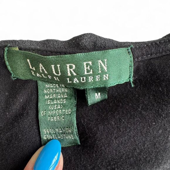 Lauren Ralph Lauren Women's Blouse | Size Medium | V-Neck Long Sleeve Ruffle Top - Picture 5 of 6
